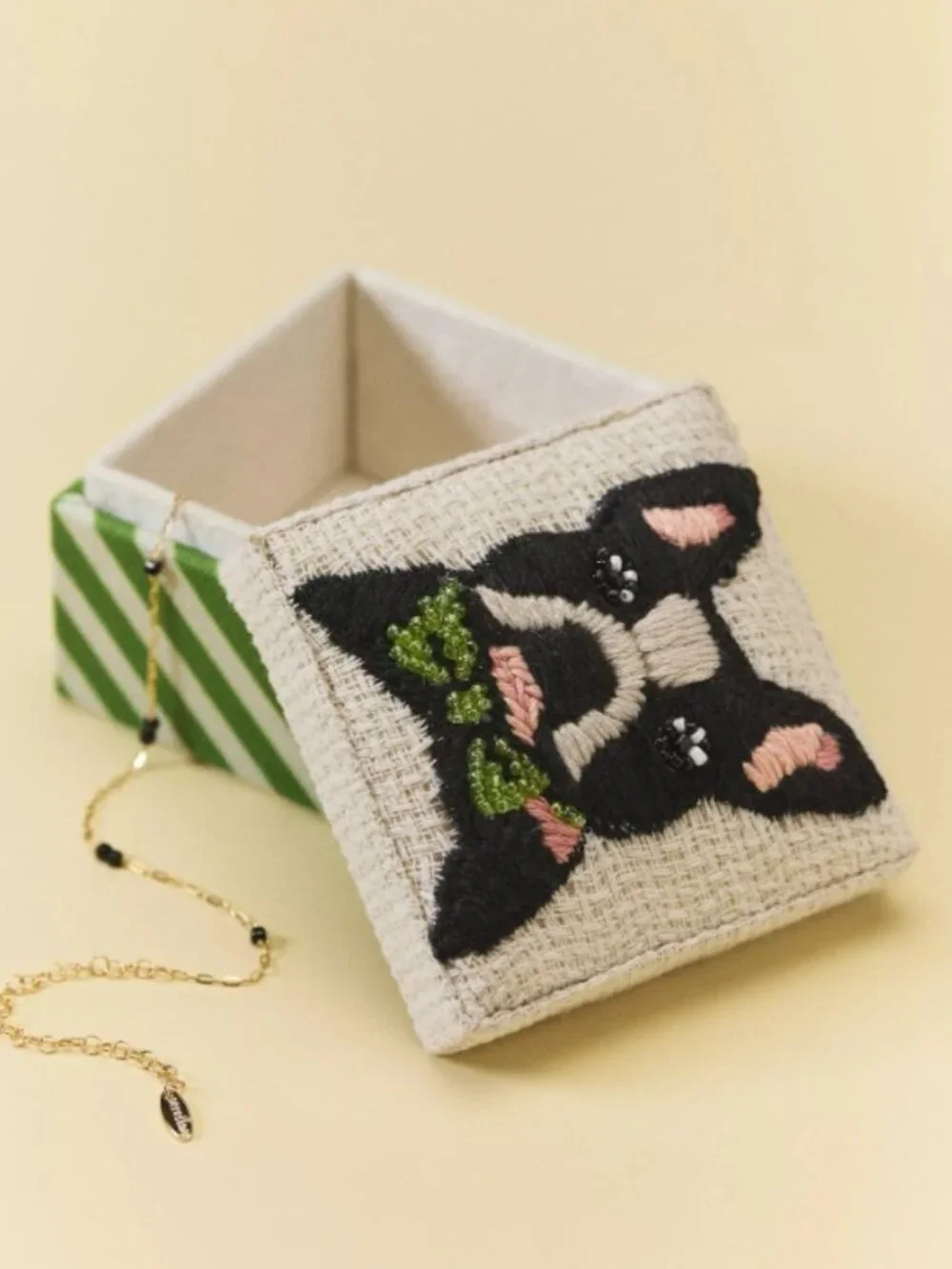ANTHROPOLOGIE Embroidered Dog Jewelry Box NEW